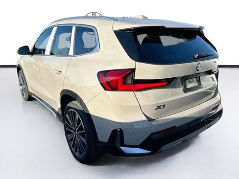 New 2026 BMW X1 xDrive28i w/ Convenience Package AWD/4WD image 4