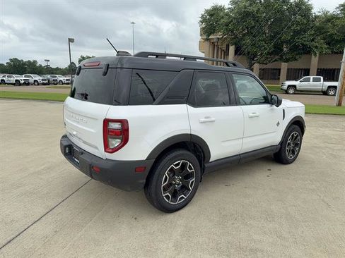 Used 2025 Ford Bronco Sport Outer Banks w/ Outer Banks Tech Package+ AWD/4WD image 4