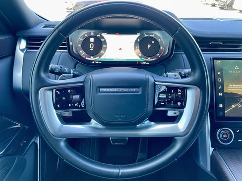 Used 2023 Land Rover Range Rover SE image 21