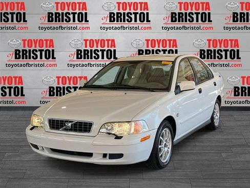 Used 2004 Volvo S40 image 8