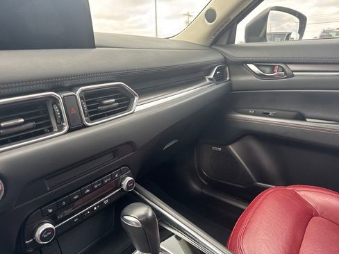 Used 2021 MAZDA CX-5 Carbon Edition image 7