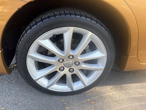 Used 2009 Toyota Matrix XRS image 22