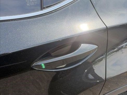 Used 2019 Lexus RX 450hL Luxury image 17