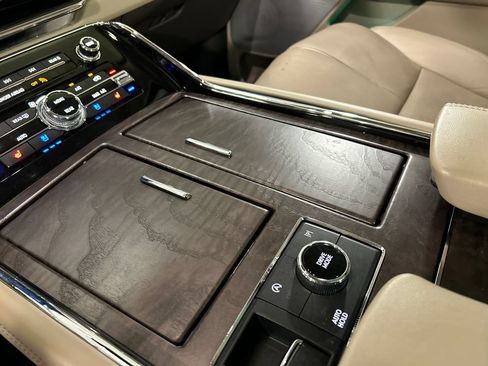 Used 2022 Lincoln Navigator L Reserve AWD/4WD image 18
