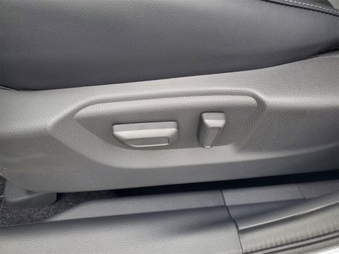 New 2026 Mitsubishi Eclipse Cross SEL image 7