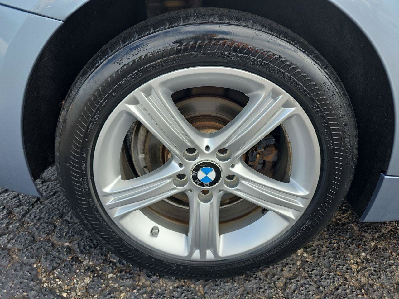 Used 2014 BMW 428i xDrive Convertible AWD/4WD image 17