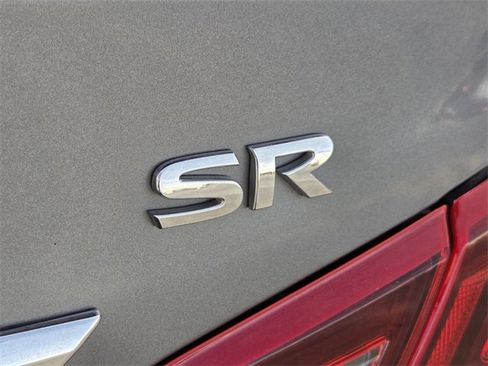 Used 2017 Nissan Altima 2.5 SR w/ Midnight Edition Package image 11