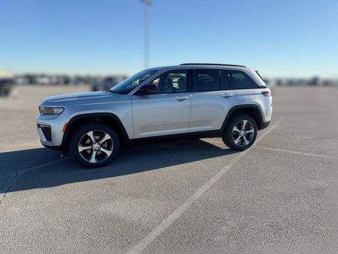 New 2026 Jeep Grand Cherokee Limited image 5