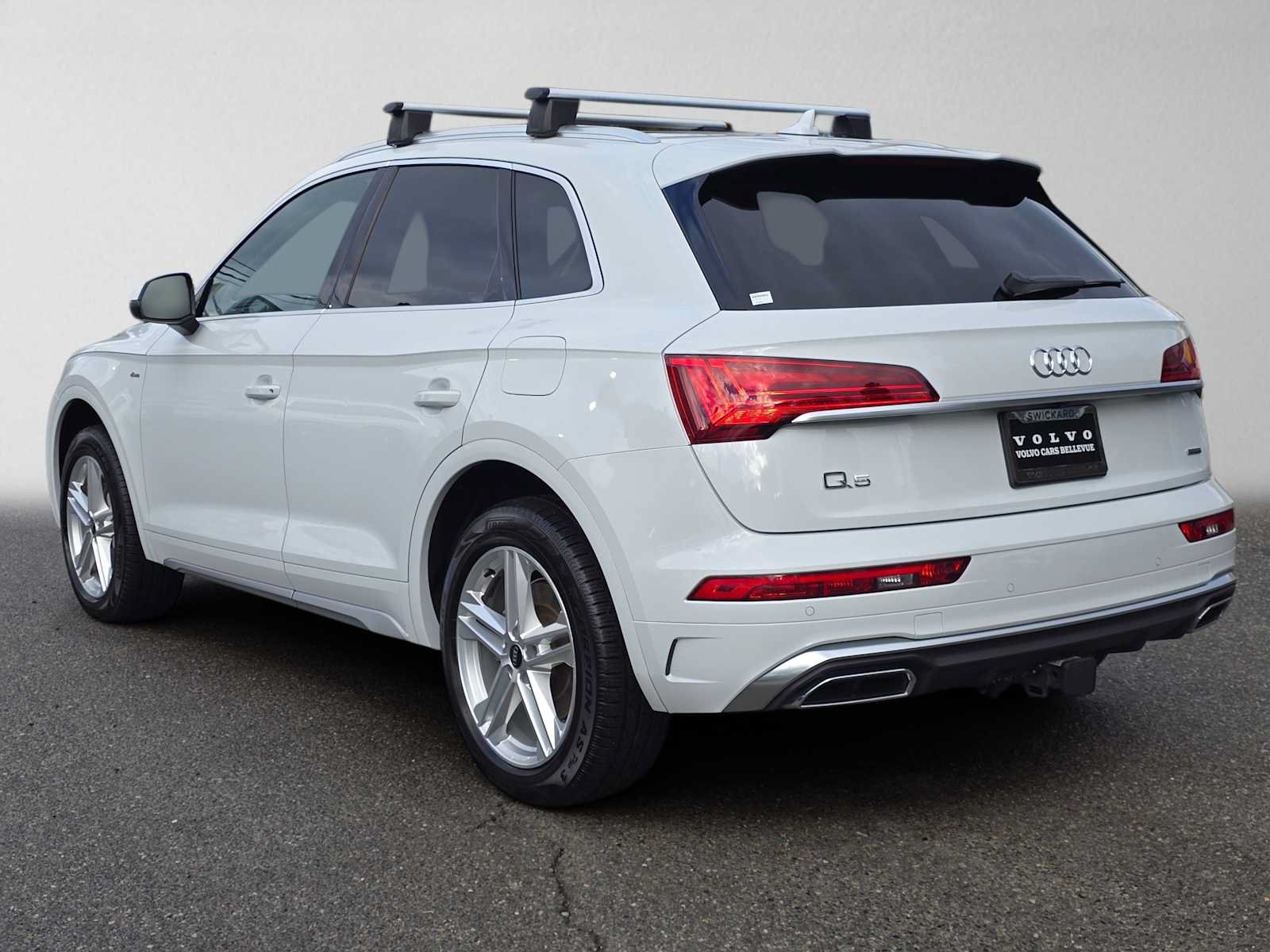 Used 2022 Audi Q5 e Premium Plus AWD/4WD image 5