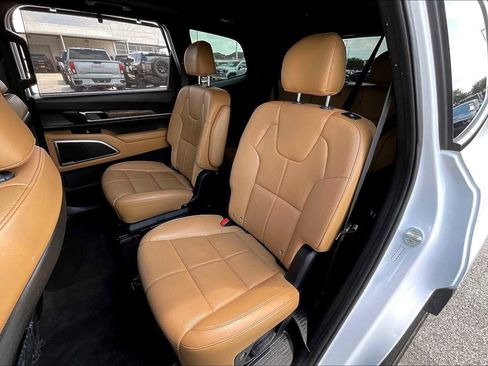 Used 2020 Kia Telluride SX image 16