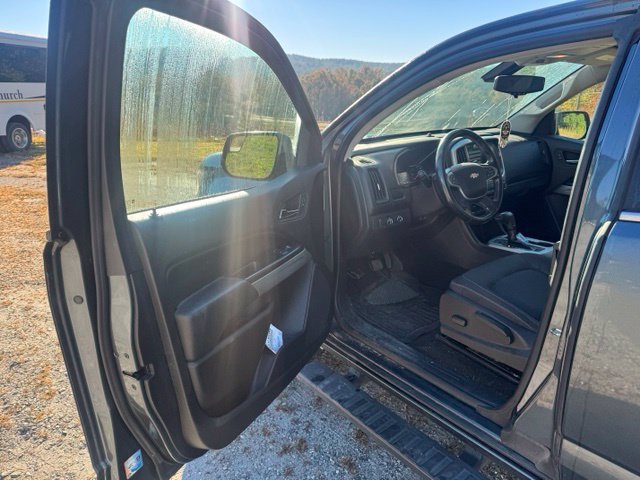 Used 2015 Chevrolet Colorado LT w/ LT Convenience Package AWD/4WD image 10