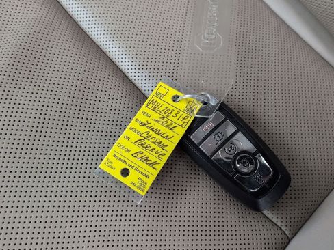 Used 2021 Lincoln Corsair Reserve w/ Equipment Group 201A image 37