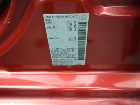 Used 2024 Nissan Altima 2.5 SV image 11