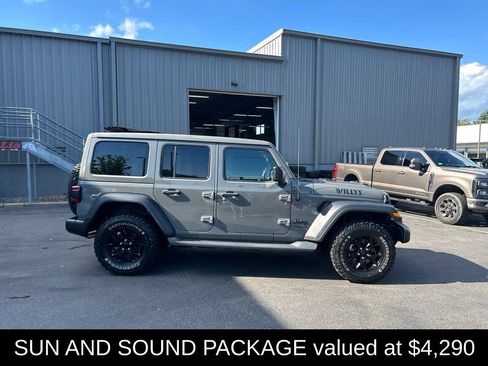 Used 2022 Jeep Wrangler Unlimited Sport AWD/4WD image 2