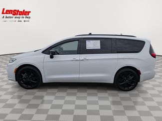 Used 2023 Chrysler Pacifica Limited w/ S Appearance Package AWD/4WD video 2
