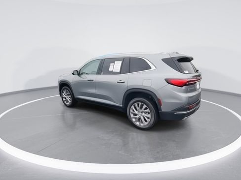 Certified 2025 Buick Enclave Preferred image 6