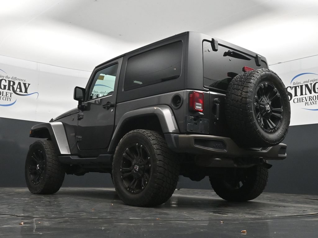 Used 2016 Jeep Wrangler Sahara AWD/4WD image 30