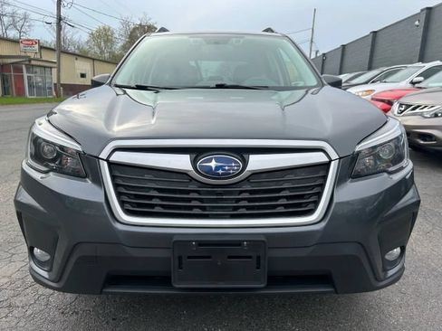 Used 2021 Subaru Forester Premium AWD/4WD image 2