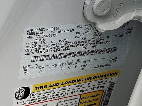 Certified 2024 Ford Expedition Limited image 30