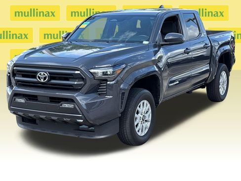 Used 2024 Toyota Tacoma SR5 RWD image 12