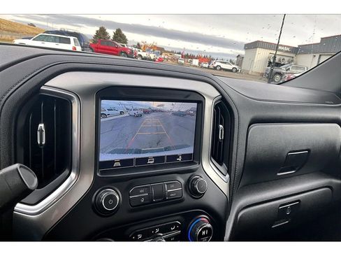 Used 2021 Chevrolet Silverado 3500 LTZ w/ LTZ Convenience Package image 15