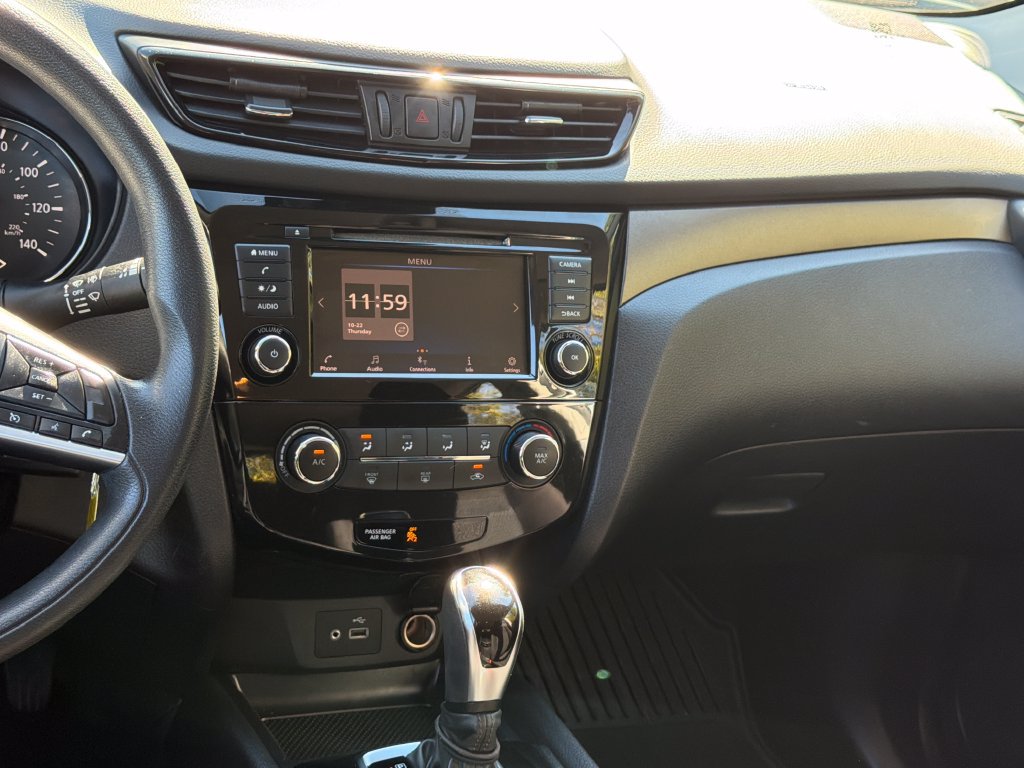 Used 2020 Nissan Rogue Sport S w/ Appearance Package FWD image 25