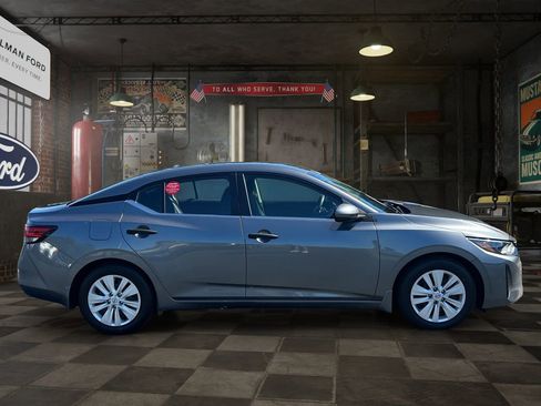 Used 2024 Nissan Sentra S FWD image 7