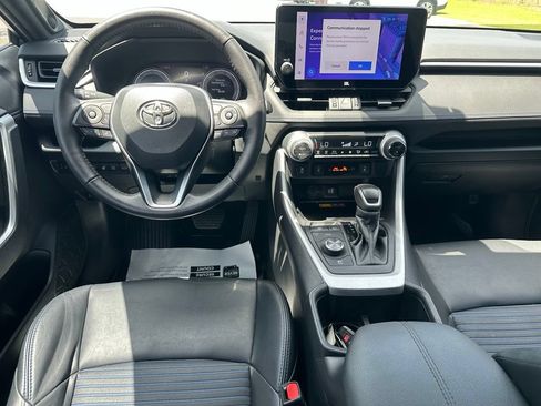 Used 2023 Toyota RAV4 XSE AWD/4WD image 25