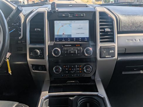 Used 2021 Ford F250 Lariat w/ Chrome Package AWD/4WD image 11
