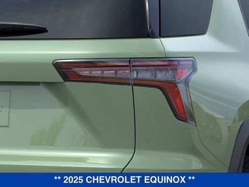 New 2025 Chevrolet Equinox LT w/ Safety and Technology Package FWD image 12