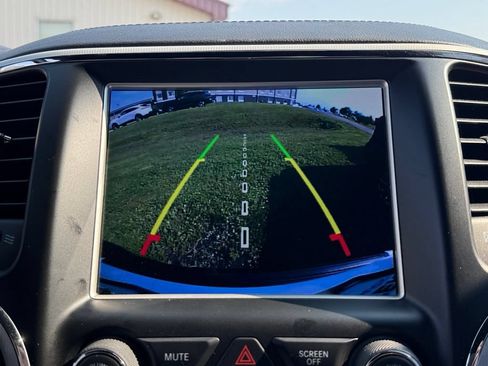 Used 2018 Jeep Grand Cherokee SRT w/ Trailer Tow Group IV AWD/4WD image 22