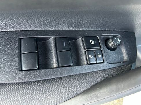 Certified 2025 Toyota Corolla LE FWD image 17