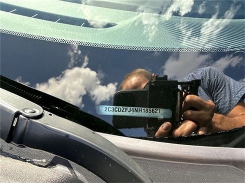 Used 2022 Dodge Challenger R/T Scat Pack w/ Dynamics Package image 33