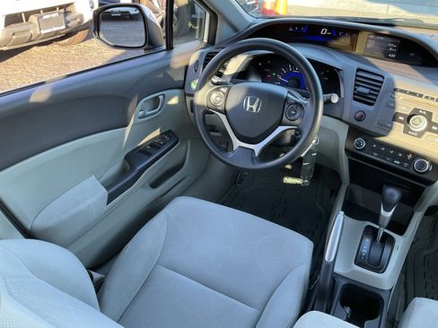 Used 2012 Honda Civic HF image 36