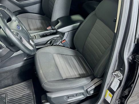 Used 2019 Ford Ranger XLT w/ Equipment Group 302A Luxury image 18