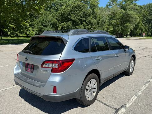 Used 2015 Subaru Outback 2.5i Premium AWD/4WD image 5