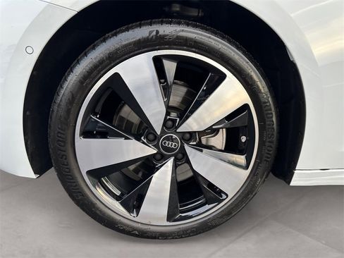 Used 2025 Audi A5 2.0T Premium Plus w/ Premium Plus image 14
