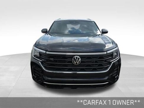 Used 2024 Volkswagen Atlas Cross Sport SEL R-Line image 2