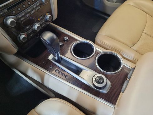 Used 2016 Nissan Pathfinder Platinum image 26