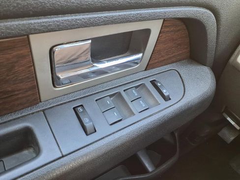 Used 2013 Ford F150 Lariat w/ Luxury Equipment Group image 27