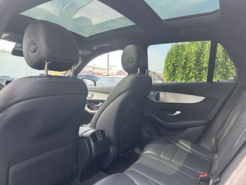 Used 2019 Mercedes-Benz GLC 300 4MATIC image 13