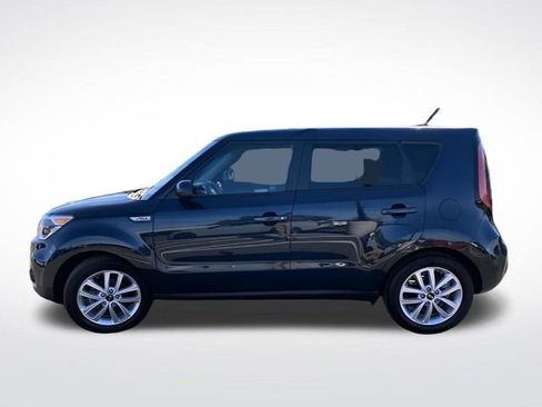 Certified 2019 Kia Soul + image 11