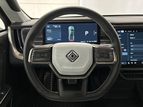 Used 2022 Rivian R1T Adventure image 26