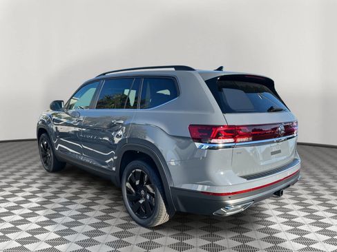 New 2026 Volkswagen Atlas SE image 5