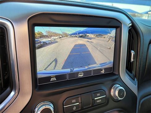 Used 2022 GMC Sierra 1500 SLT image 24
