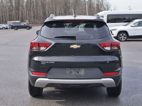 Used 2023 Chevrolet TrailBlazer LT AWD/4WD image 5