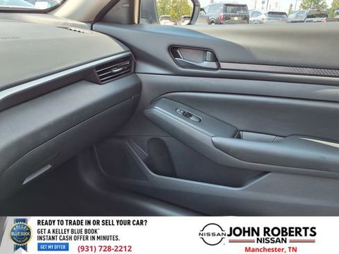 Certified 2025 Nissan Altima 2.5 S image 9