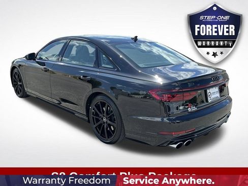 Used 2024 Audi S8 AWD/4WD image 4