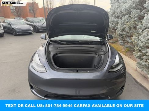 Used 2023 Tesla Model Y Long Range image 36