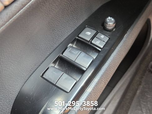 Used 2025 Toyota Camry LE FWD image 23